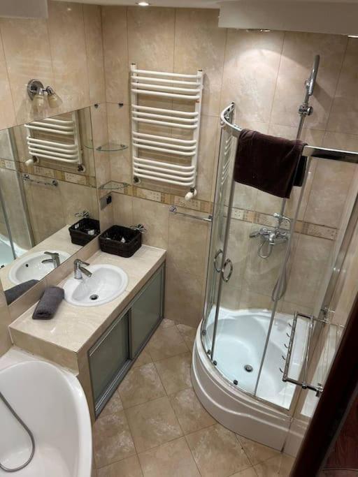 Big Apart - Rynek 8 - Nice View - 3 Rooms - 9 People 弗罗茨瓦夫 外观 照片