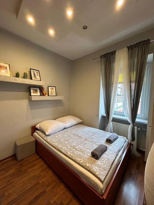 Big Apart - Rynek 8 - Nice View - 3 Rooms - 9 People 弗罗茨瓦夫 外观 照片